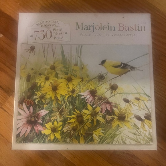 750 piece puzzle - Picture 1 of 2